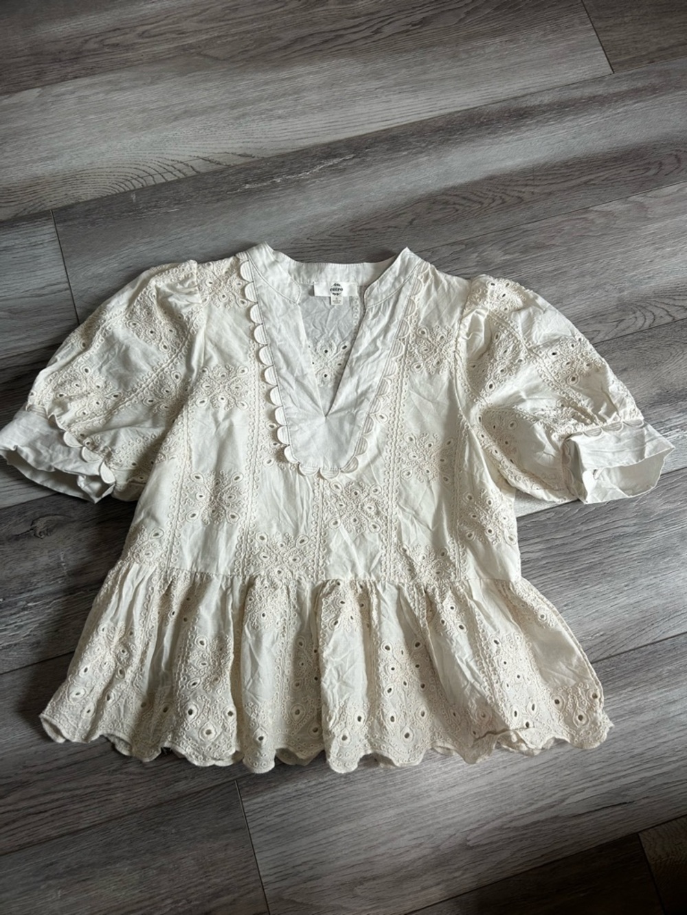 Entro Peplum Eyelet Top, NWOT